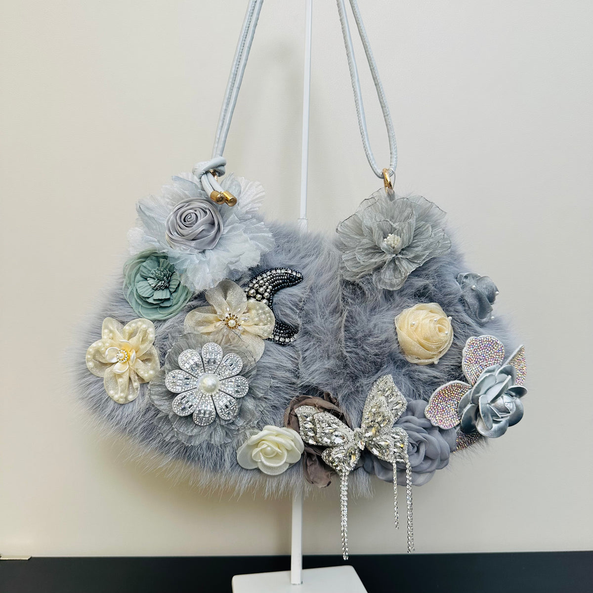 One-of-a-Kind Bags with Handmade Embellishments – Livestream Checkout
