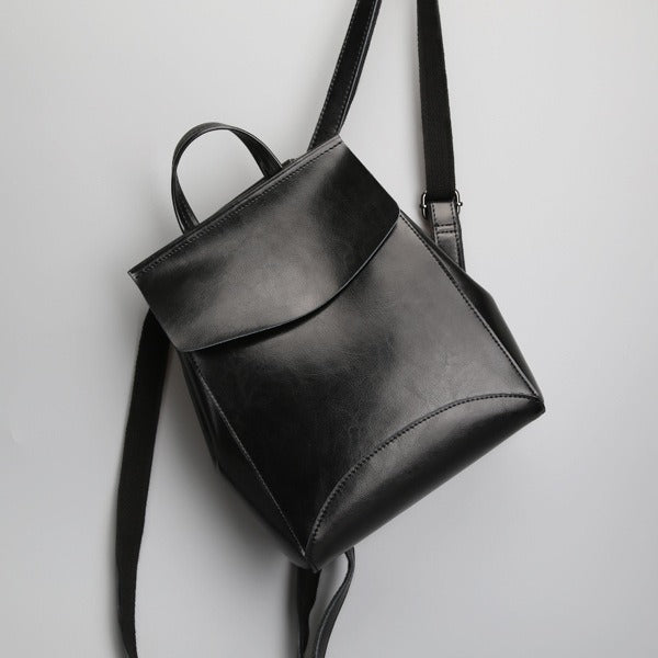 Trendy Leather Backpack for Women – Stylish and Practical Everyday Bag