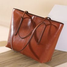 Elegant Genuine Leather Tote – Spacious Shoulder Bag for Daily Office Use