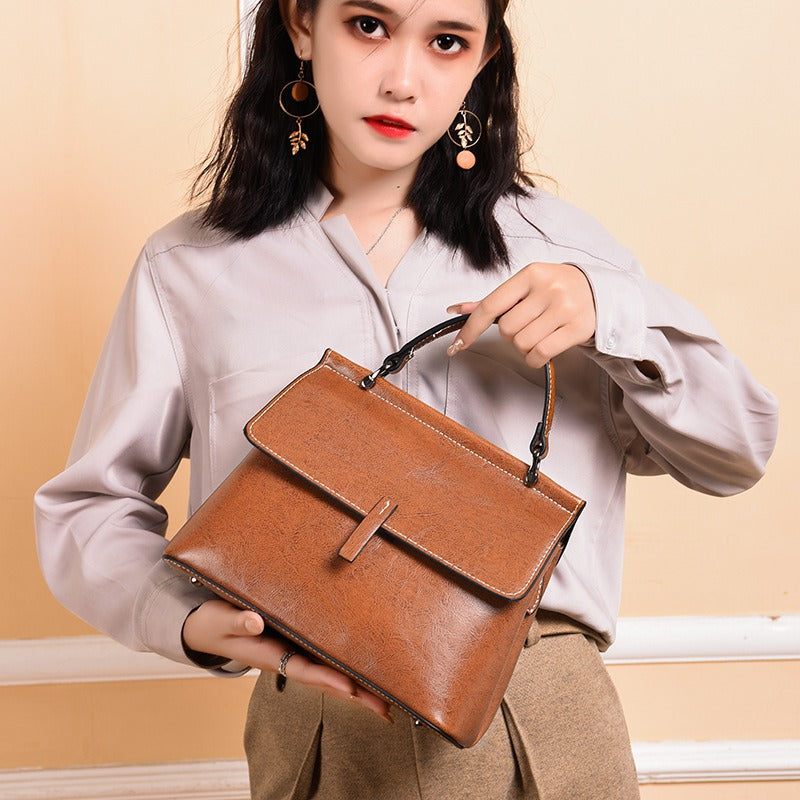 Elegant Leather Tote for Women – Chic Top Handle & Shoulder Bag